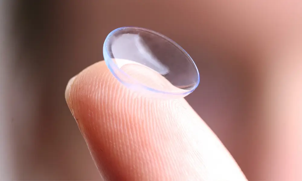 コンタクトで起こる目の不快感をスッキリ解消！