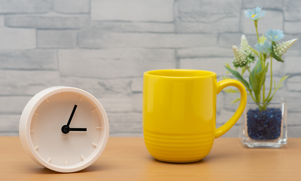 1日5分のマッサージで目が軽くなる方法！