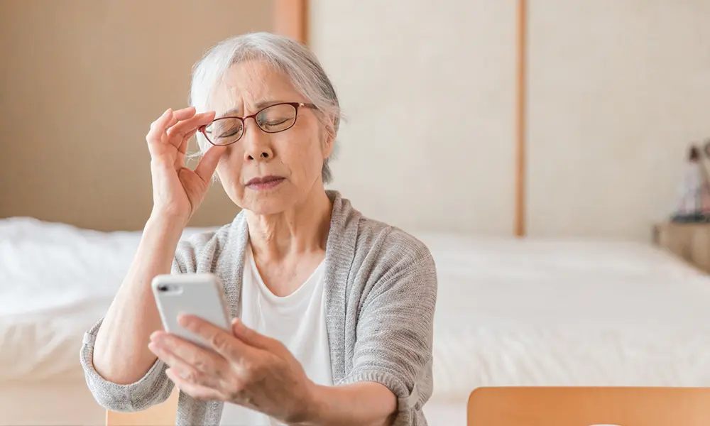 衰えを感じる前に！見え方を維持する予防法