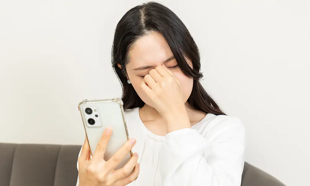 眼鏡をかけると疲れる理由とは？